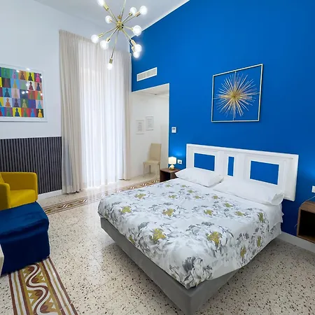 1811 Residenza Storica * נאפולי